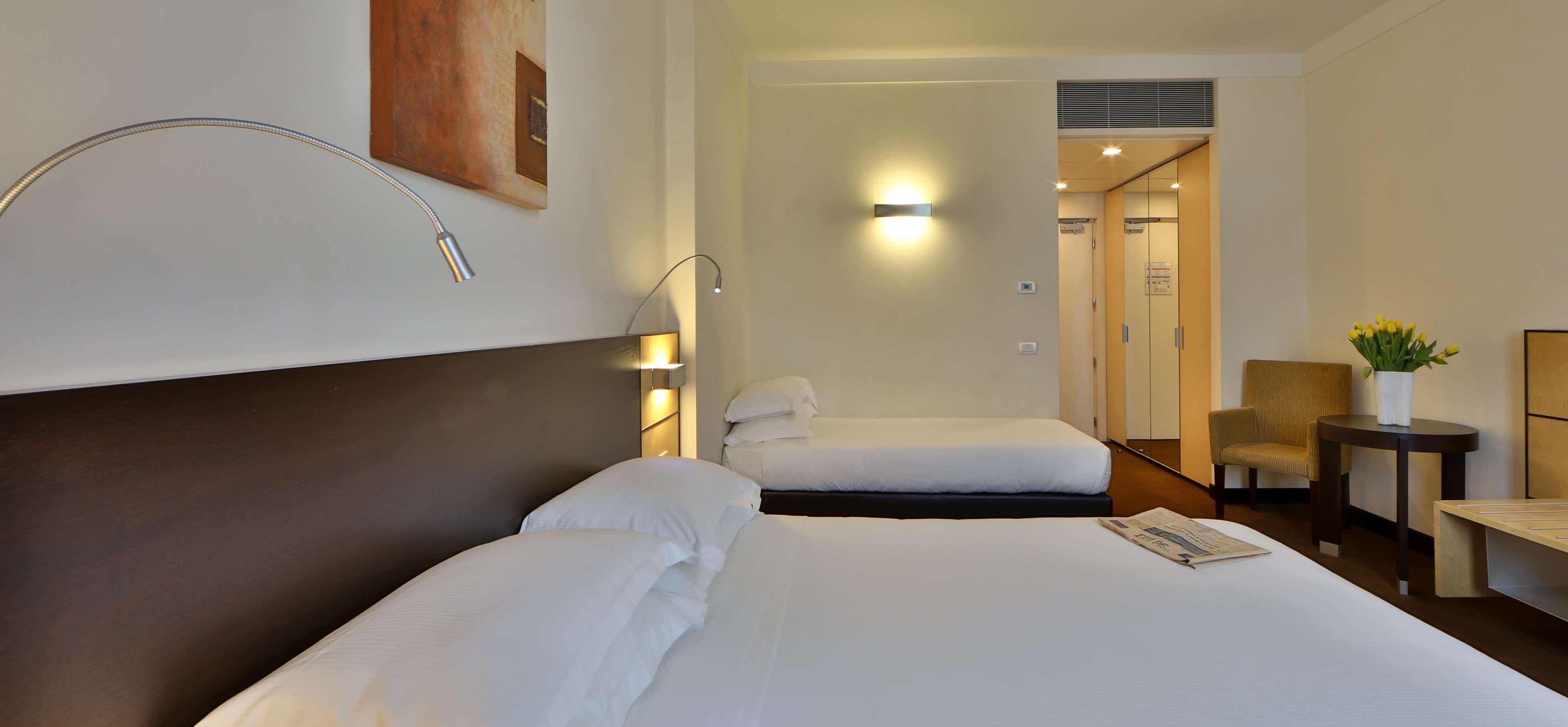 Best Western Plus Hotel Le Favaglie Cornaredo Eksteriør bilde