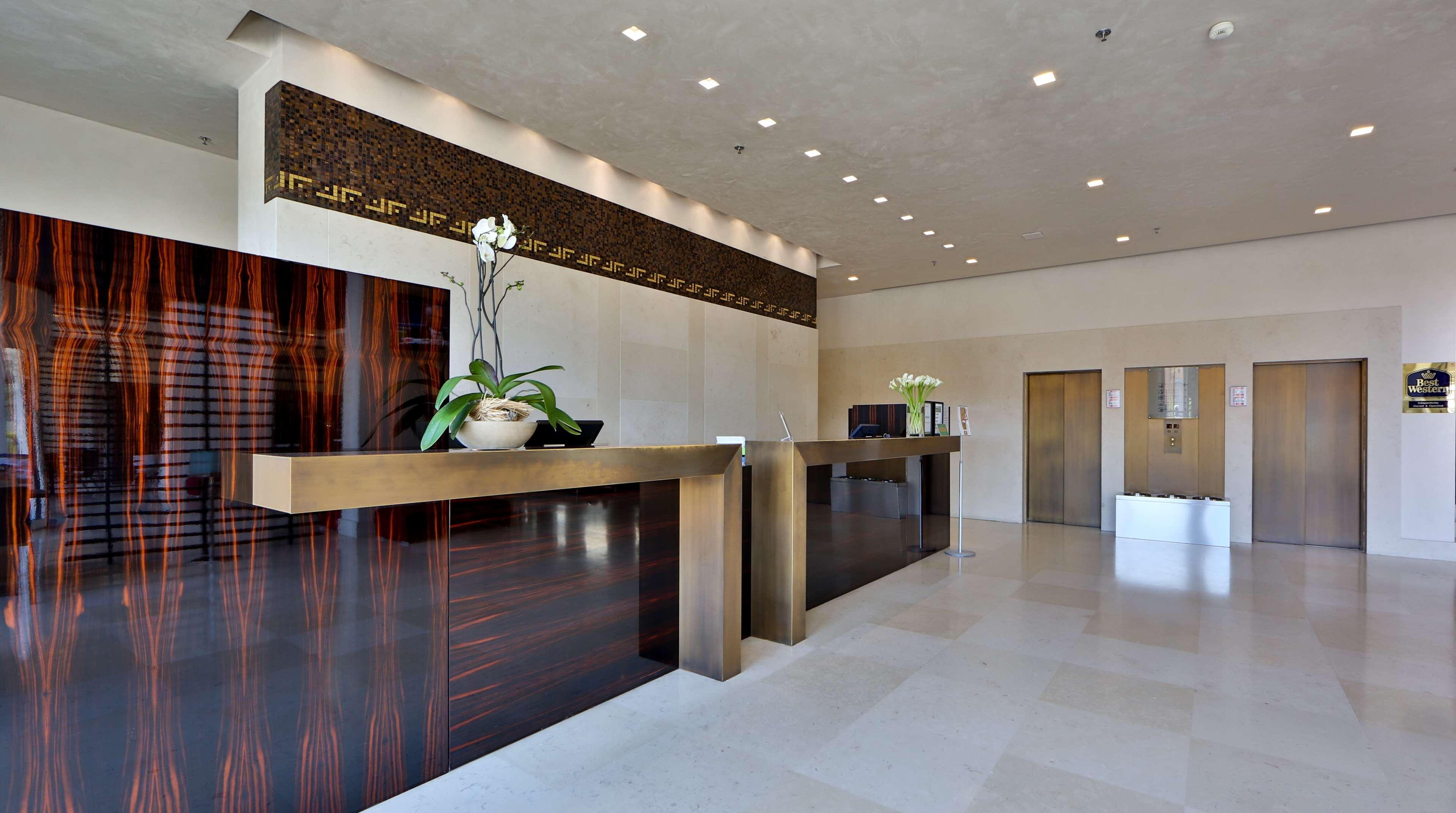 Best Western Plus Hotel Le Favaglie Cornaredo Eksteriør bilde