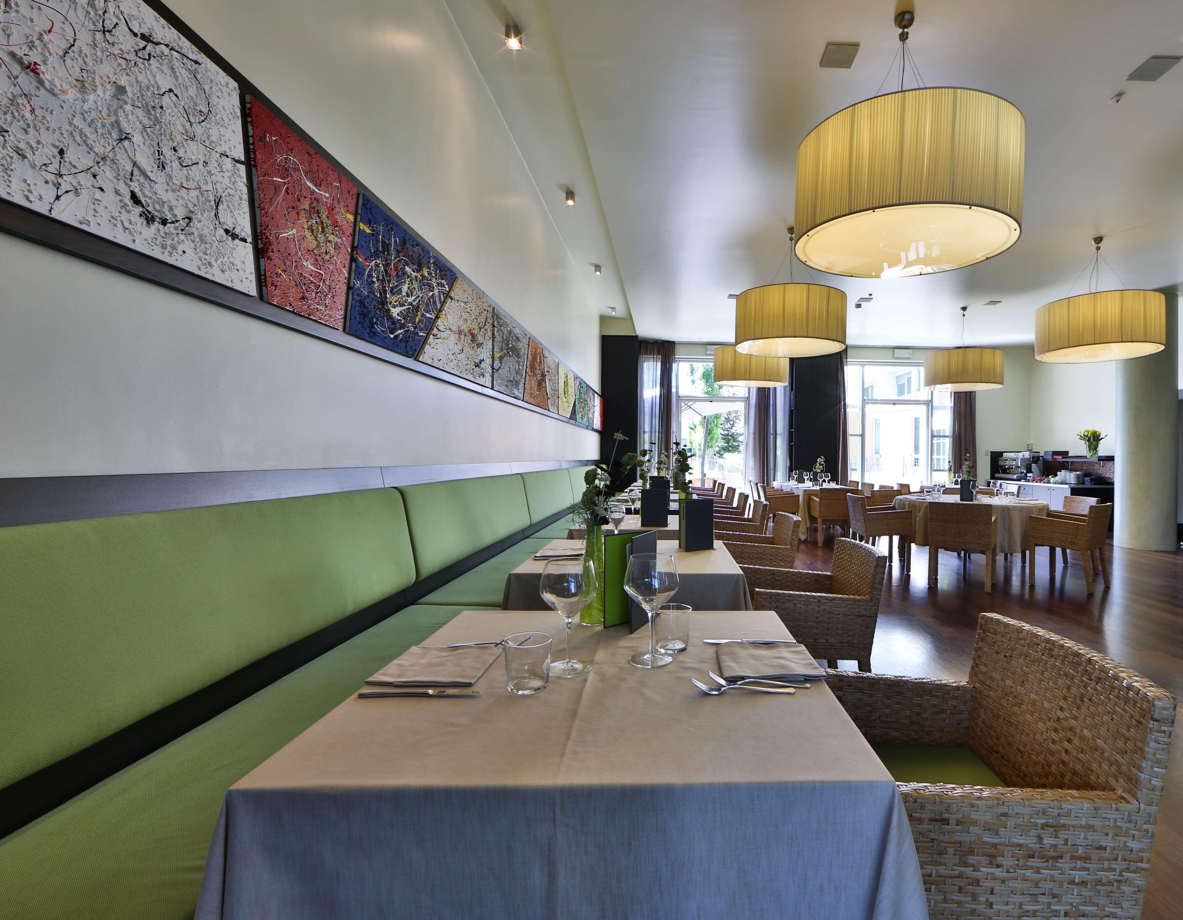 Best Western Plus Hotel Le Favaglie Cornaredo Eksteriør bilde