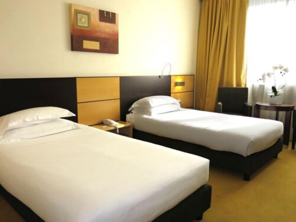 Best Western Plus Hotel Le Favaglie Cornaredo Eksteriør bilde