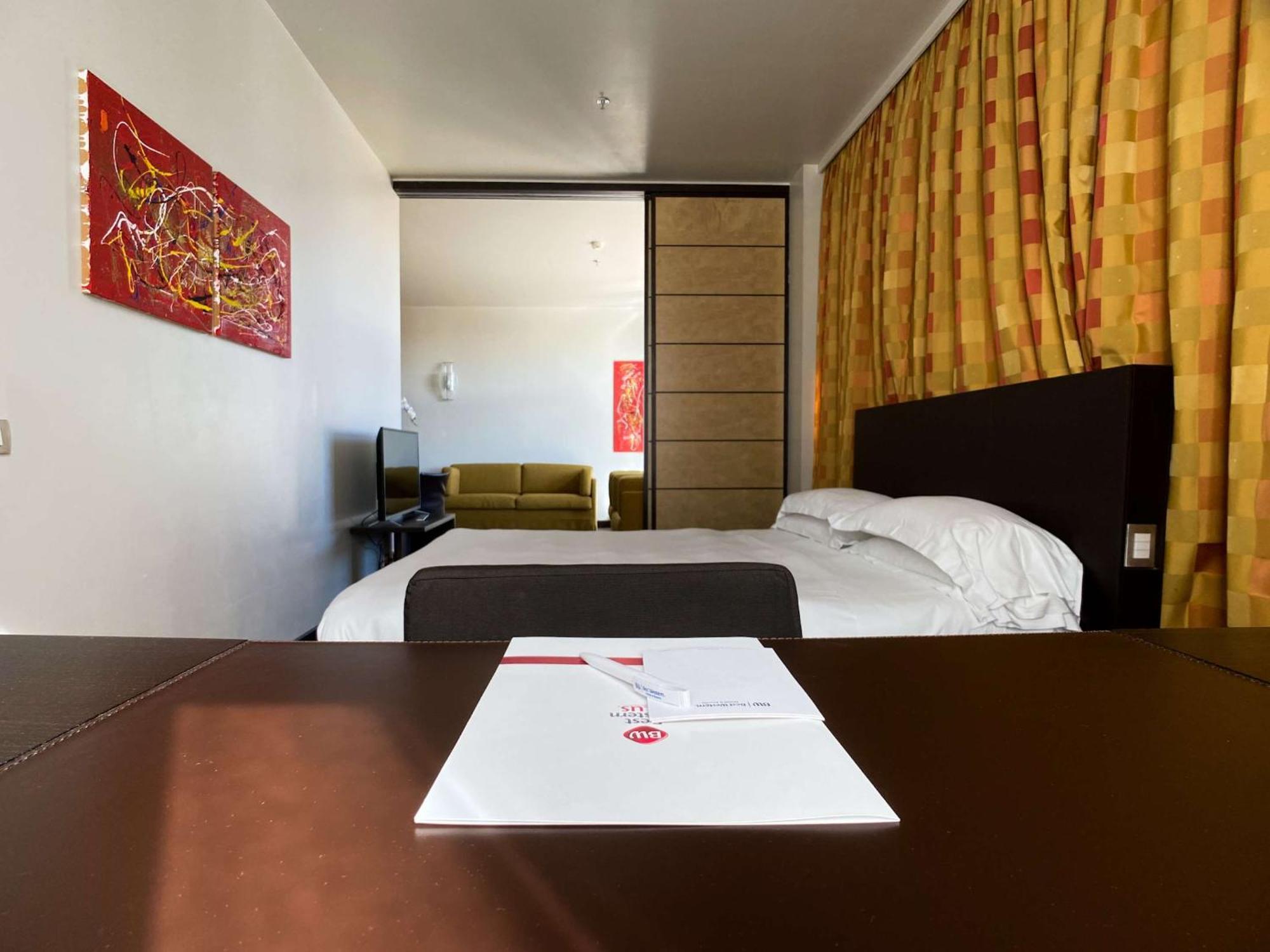 Best Western Plus Hotel Le Favaglie Cornaredo Eksteriør bilde